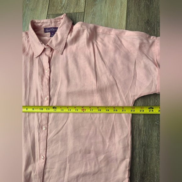 🛍️ Gloria Venderbilt  Soft button down shirt Size M - Picture 5 of 6